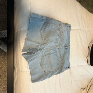 Madewell perfect mid length jean short
